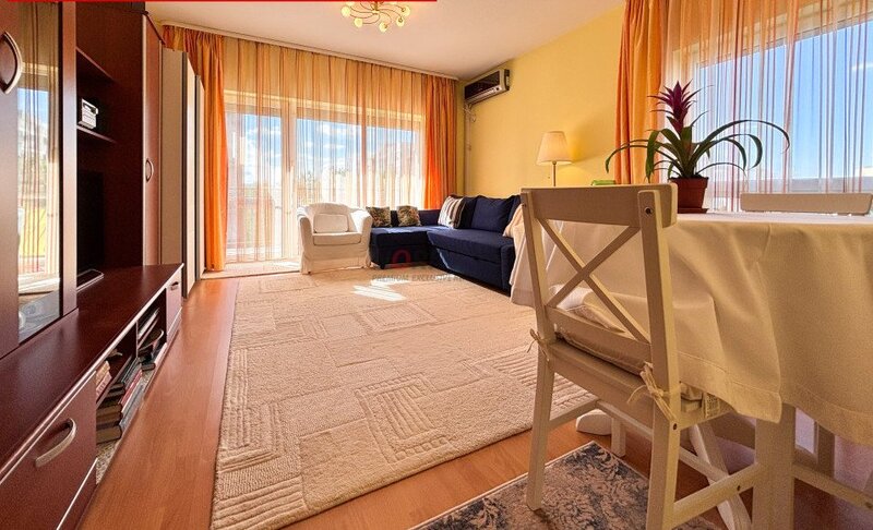 Ten Blocks Pacii  - 7 min metrou prima inchiriere apartament 2 camere